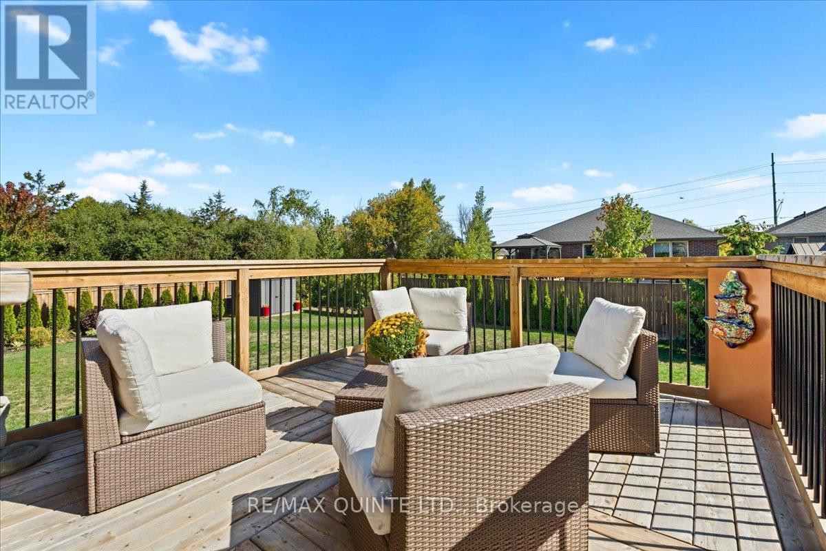 6 Granby Court, Belleville, Ontario  K8N 5W6 - Photo 38 - X12409509