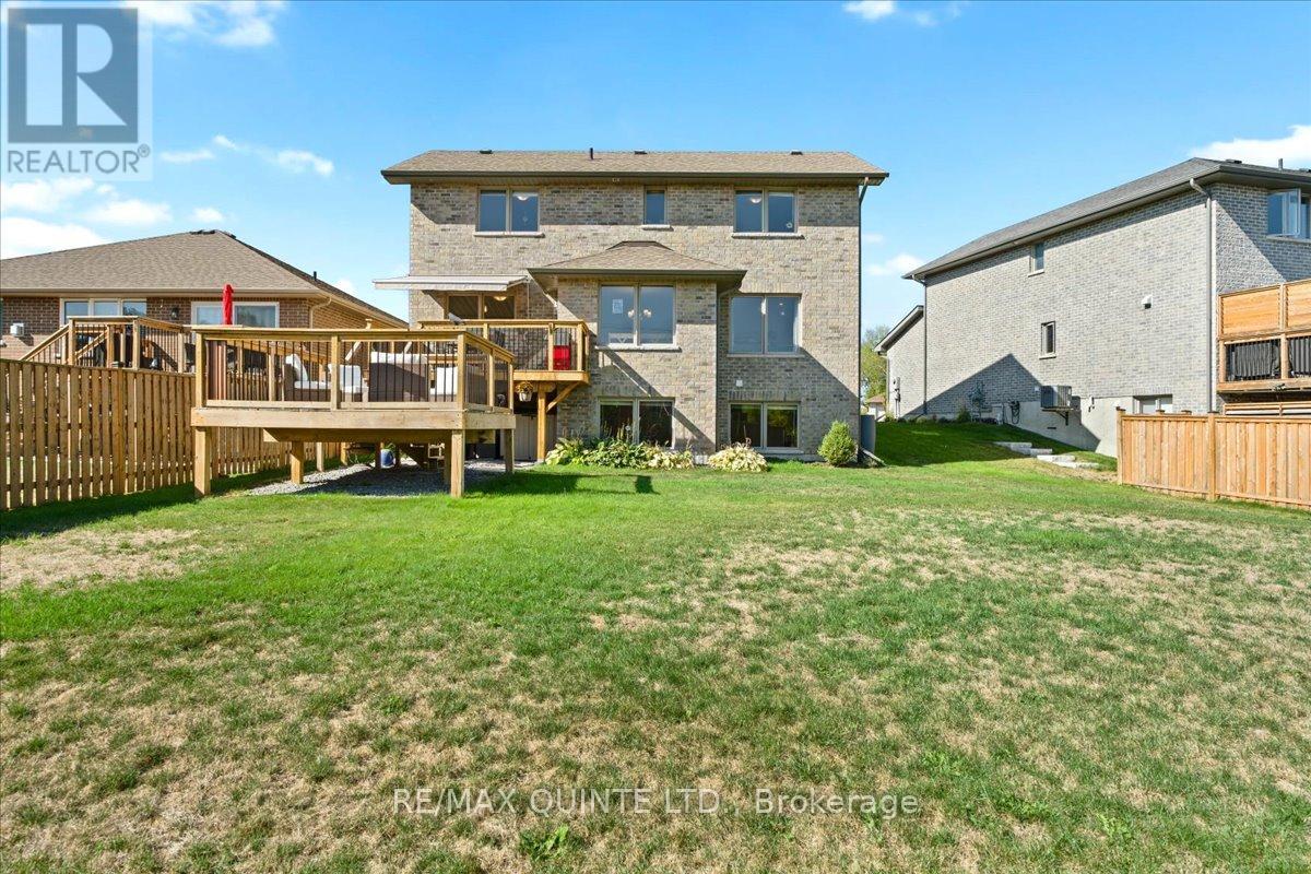 6 Granby Court, Belleville, Ontario  K8N 5W6 - Photo 41 - X12409509