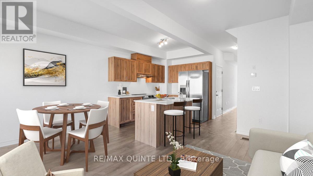 53 Lincoln Drive, Belleville, Ontario  K8N 0T7 - Photo 2 - X12410721