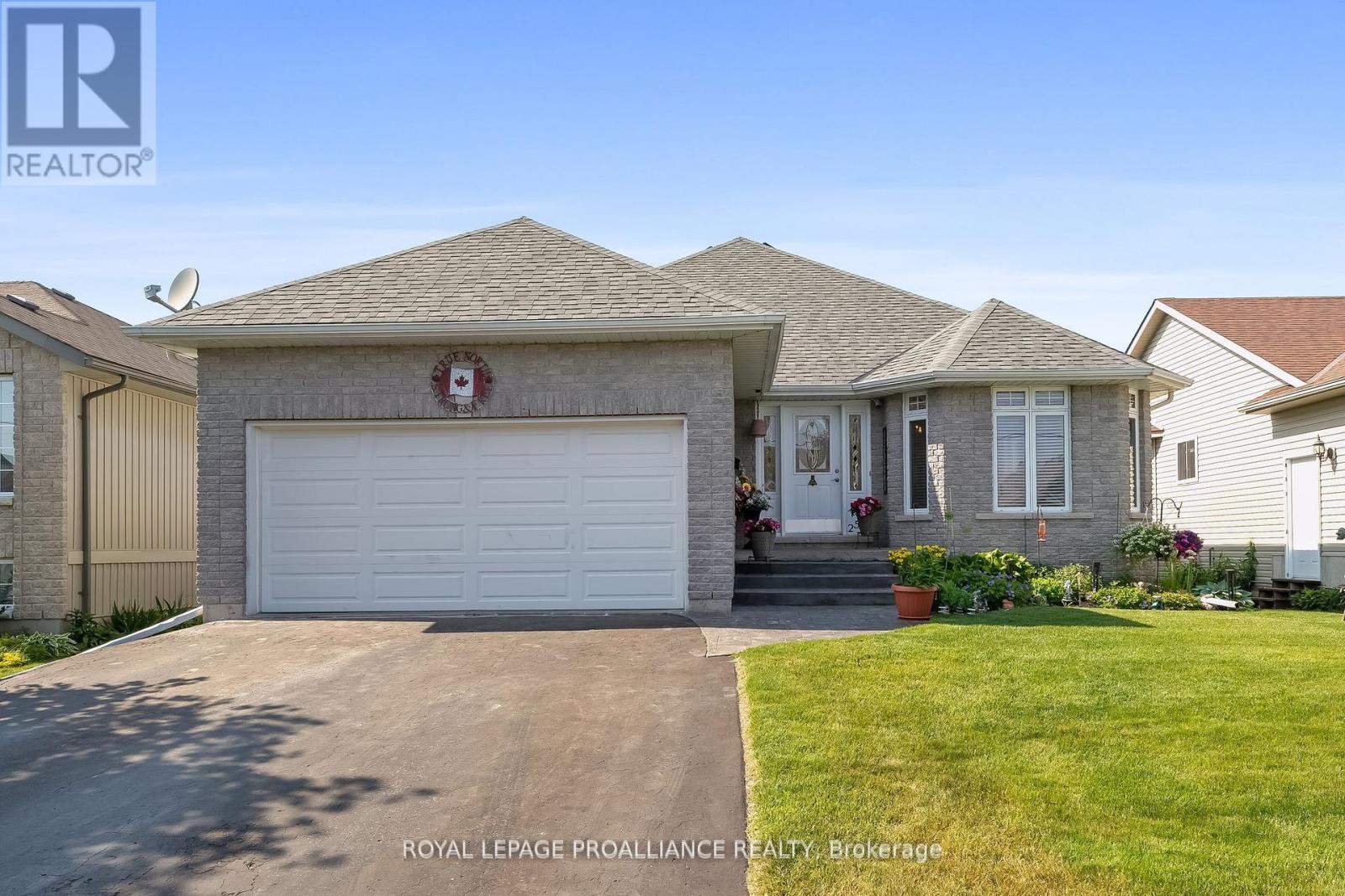 254 RAGLAN STREET, Brighton, Ontario
