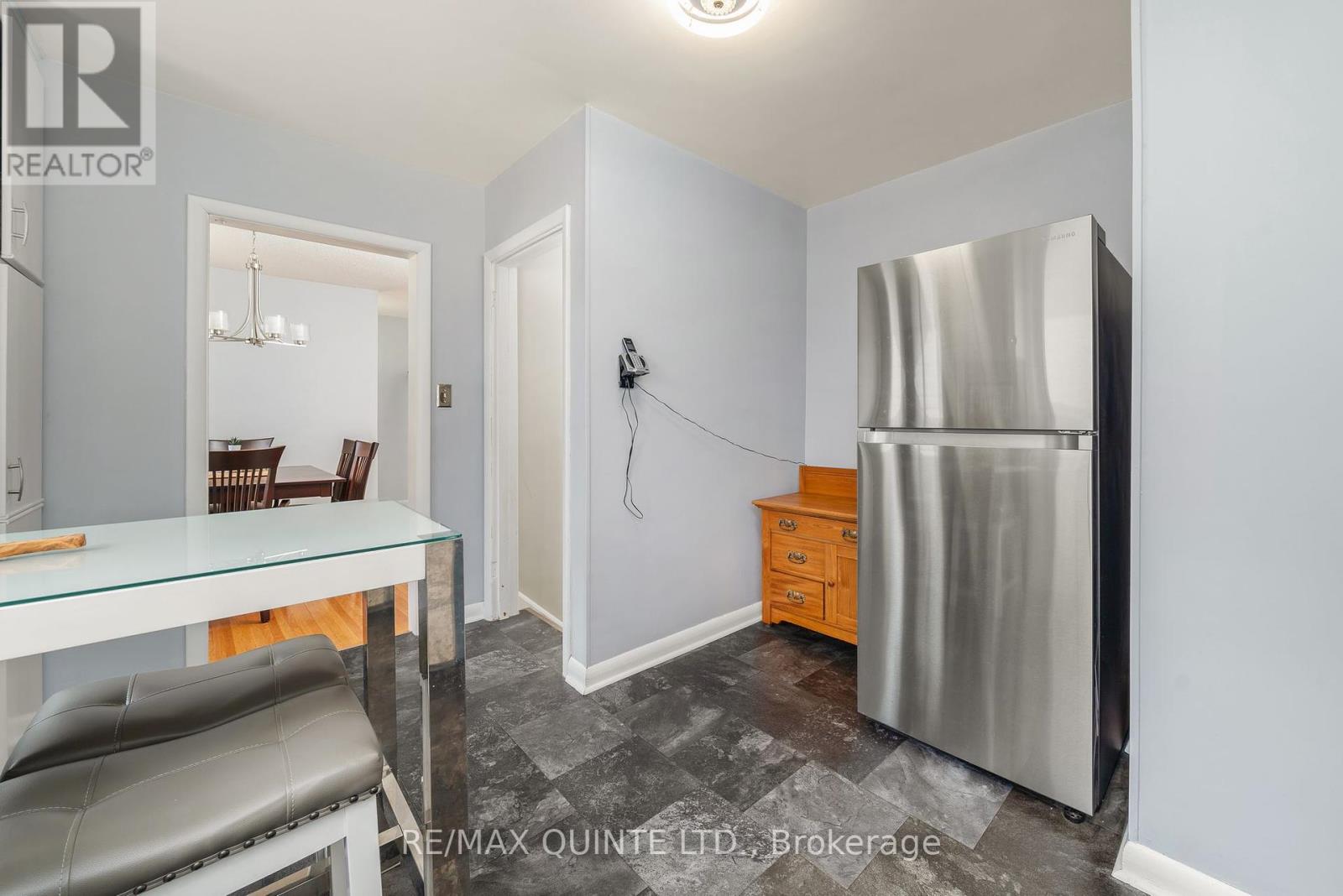 15 Linton Park Road, Belleville, Ontario  K8N 4K7 - Photo 11 - X12411247