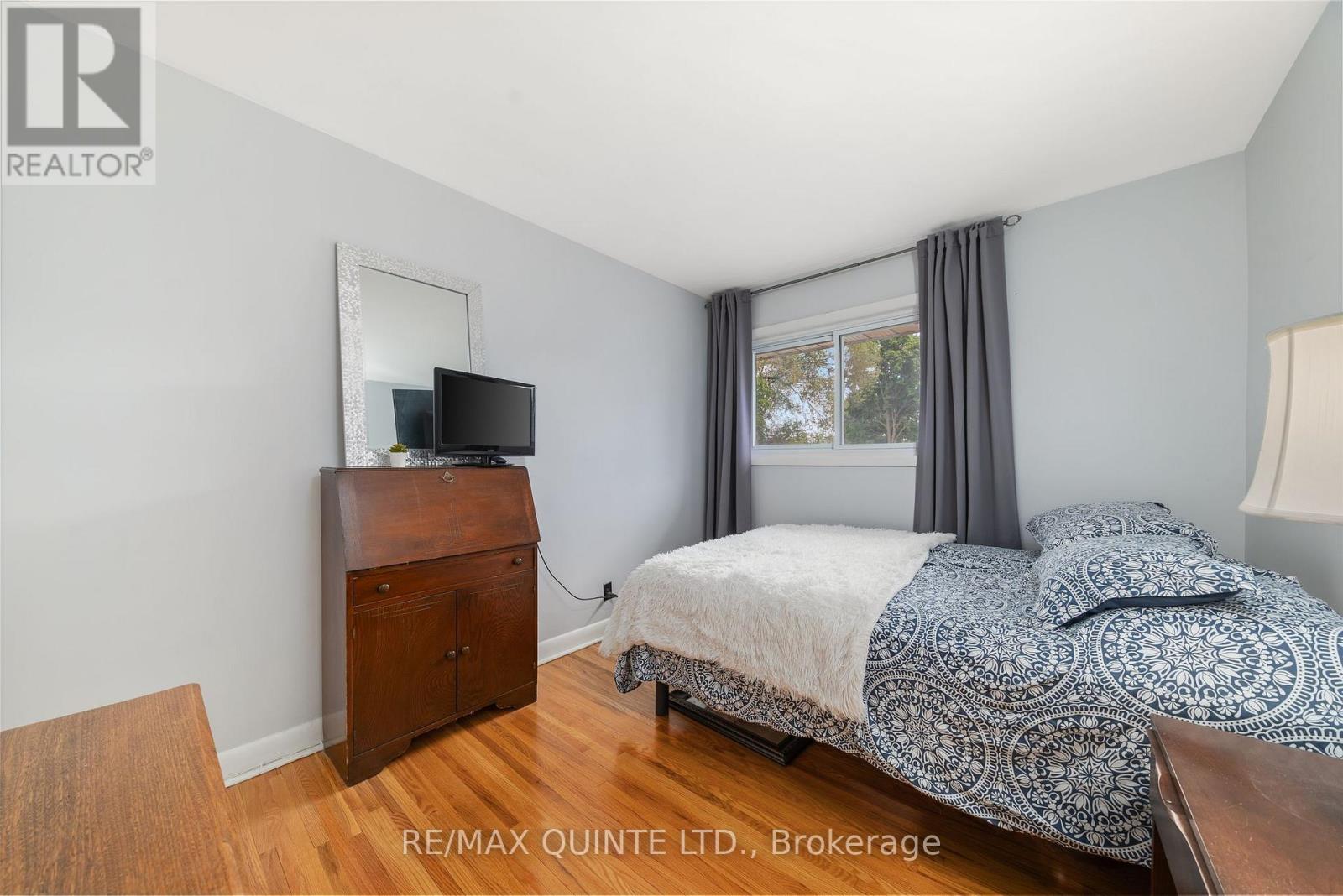 15 Linton Park Road, Belleville, Ontario  K8N 4K7 - Photo 12 - X12411247