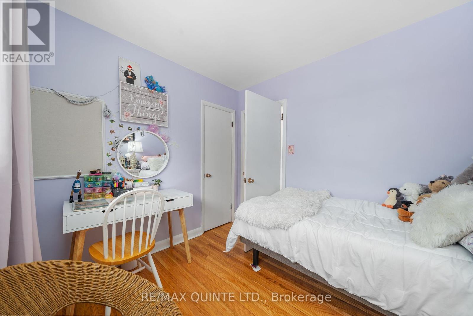 15 Linton Park Road, Belleville, Ontario  K8N 4K7 - Photo 18 - X12411247