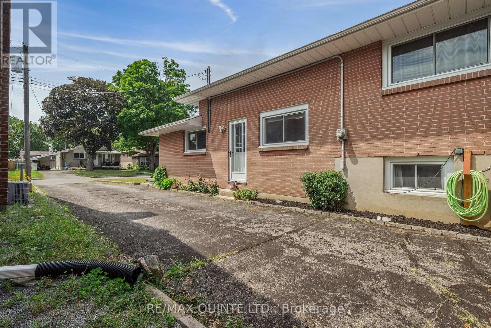 15 Linton Park Road, Belleville, Ontario  K8N 4K7 - Photo 26 - X12411247