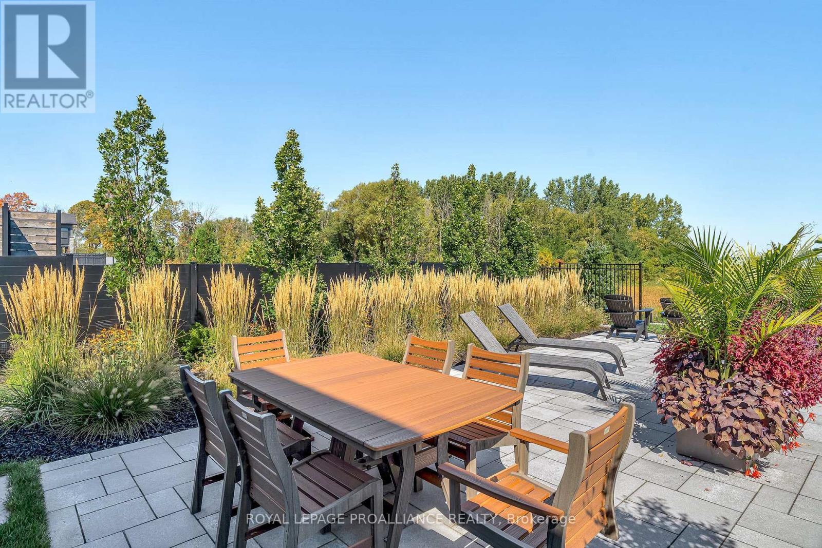 77 Navigation Drive, Prince Edward County, Ontario  K8N 0G1 - Photo 33 - X12411350