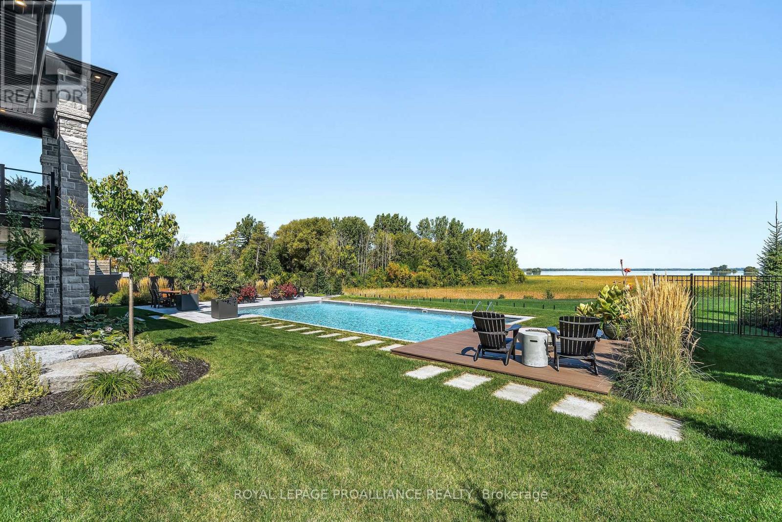 77 Navigation Drive, Prince Edward County, Ontario  K8N 0G1 - Photo 34 - X12411350
