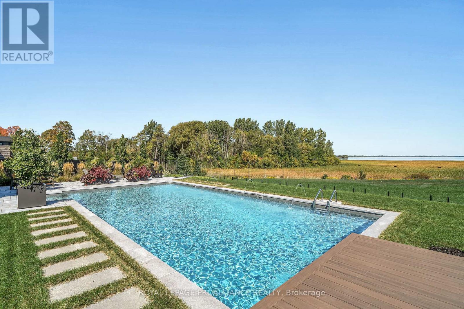 77 Navigation Drive, Prince Edward County, Ontario  K8N 0G1 - Photo 39 - X12411350