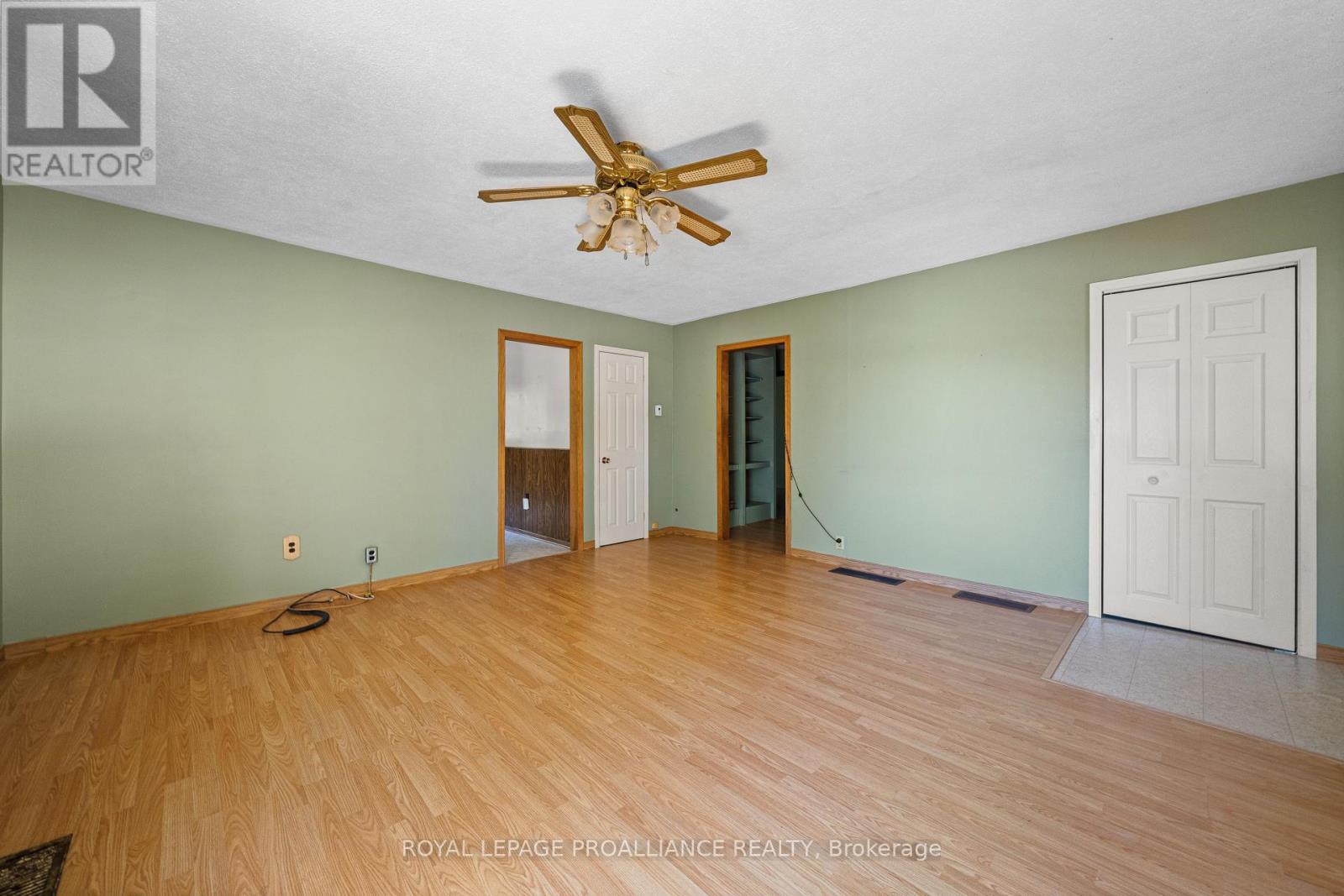 473 County Rd 19, Prince Edward County, Ontario  K0K 1A0 - Photo 10 - X12411614
