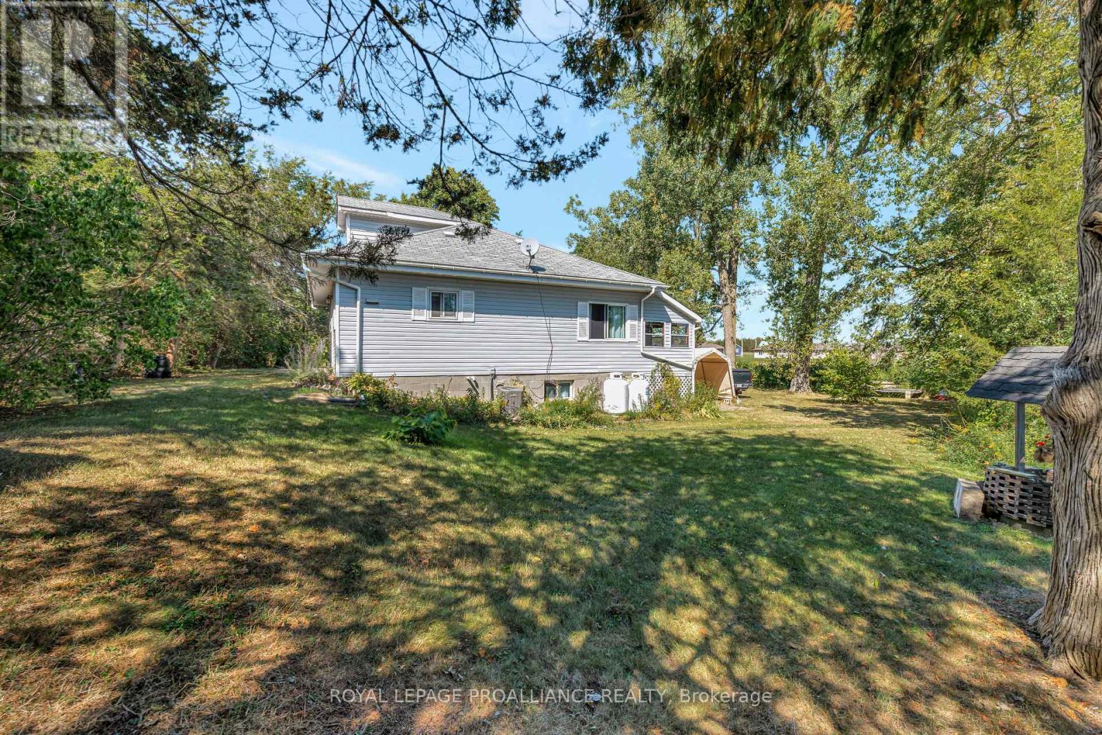 473 County Rd 19, Prince Edward County, Ontario  K0K 1A0 - Photo 38 - X12411614