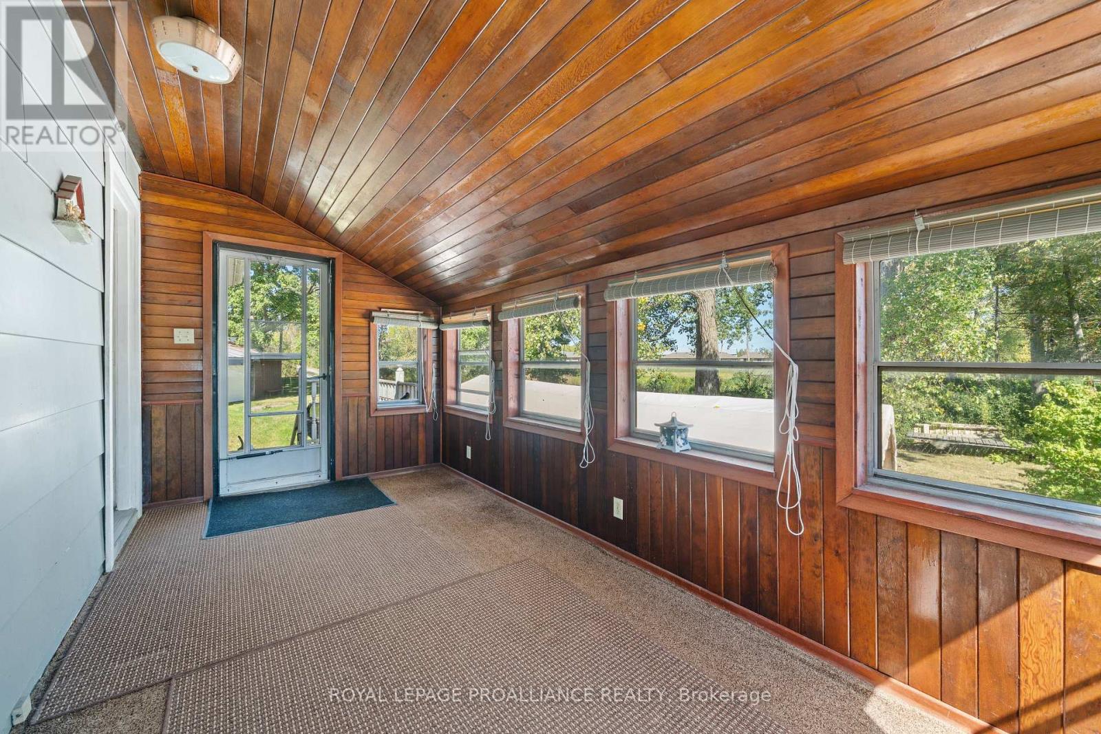 473 County Rd 19, Prince Edward County, Ontario  K0K 1A0 - Photo 6 - X12411614