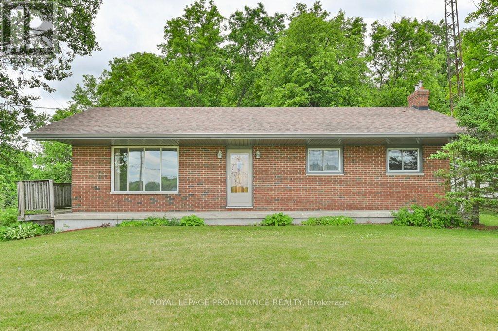 184 Bethel Road, Belleville, Ontario  K0K 3E0 - Photo 4 - X12411729