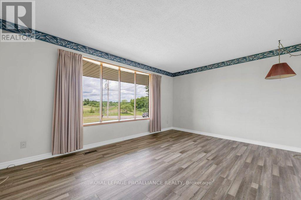 184 Bethel Road, Belleville, Ontario  K0K 3E0 - Photo 6 - X12411729