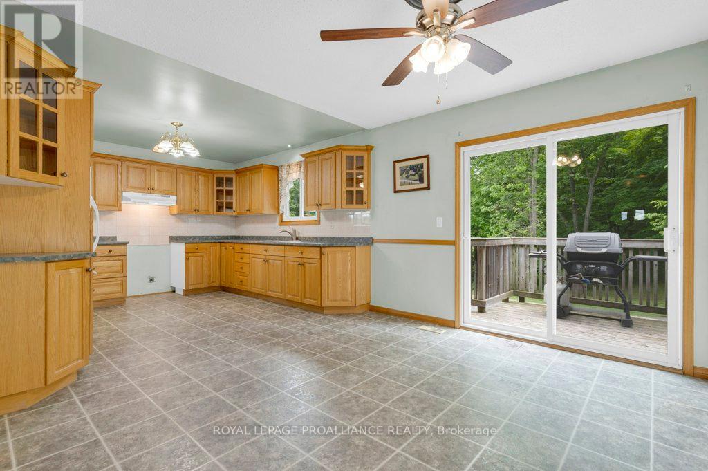 184 Bethel Road, Belleville, Ontario  K0K 3E0 - Photo 9 - X12411729