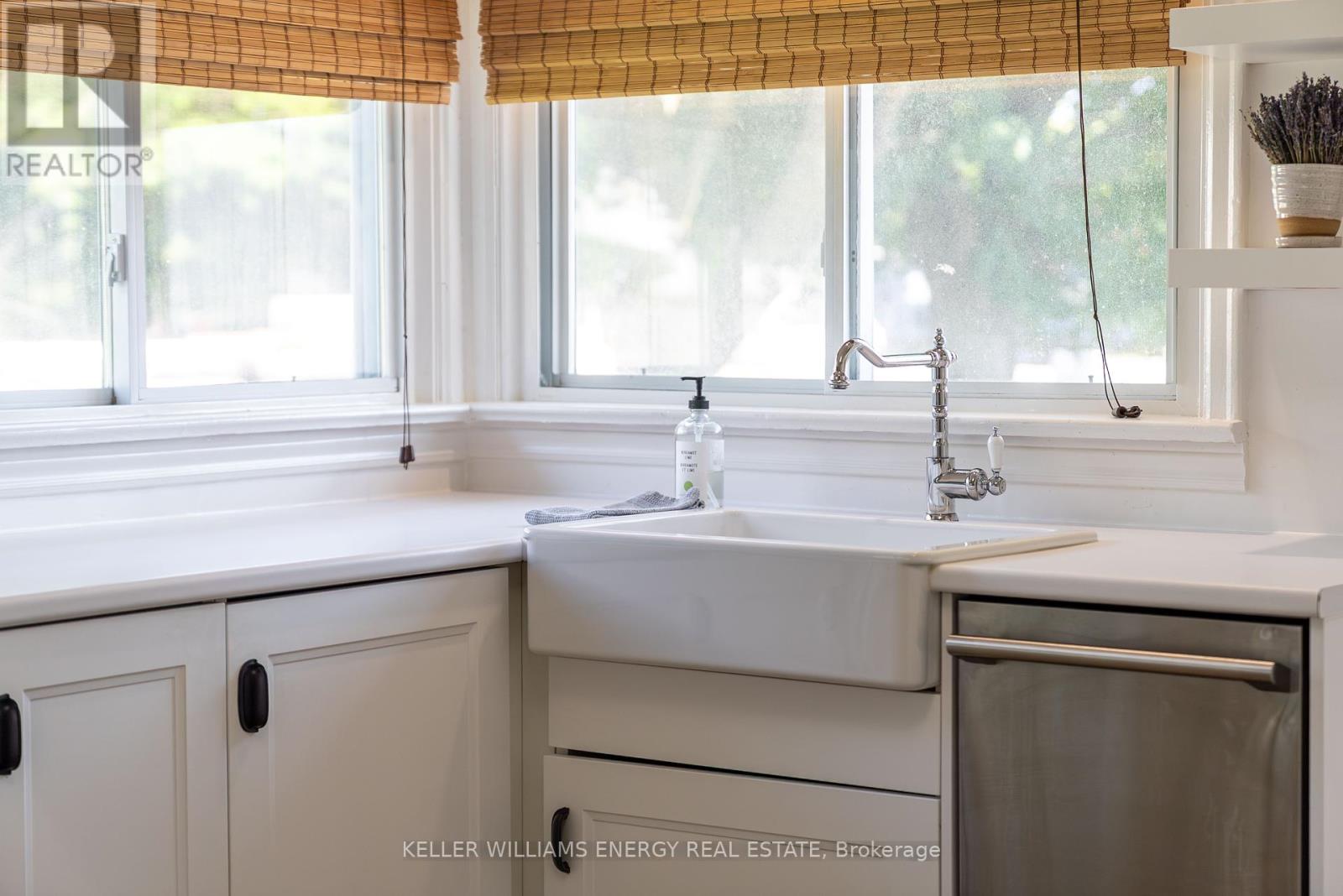 421 Bloomfield Main Street, Prince Edward County, Ontario  K0K 1G0 - Photo 16 - X12412229