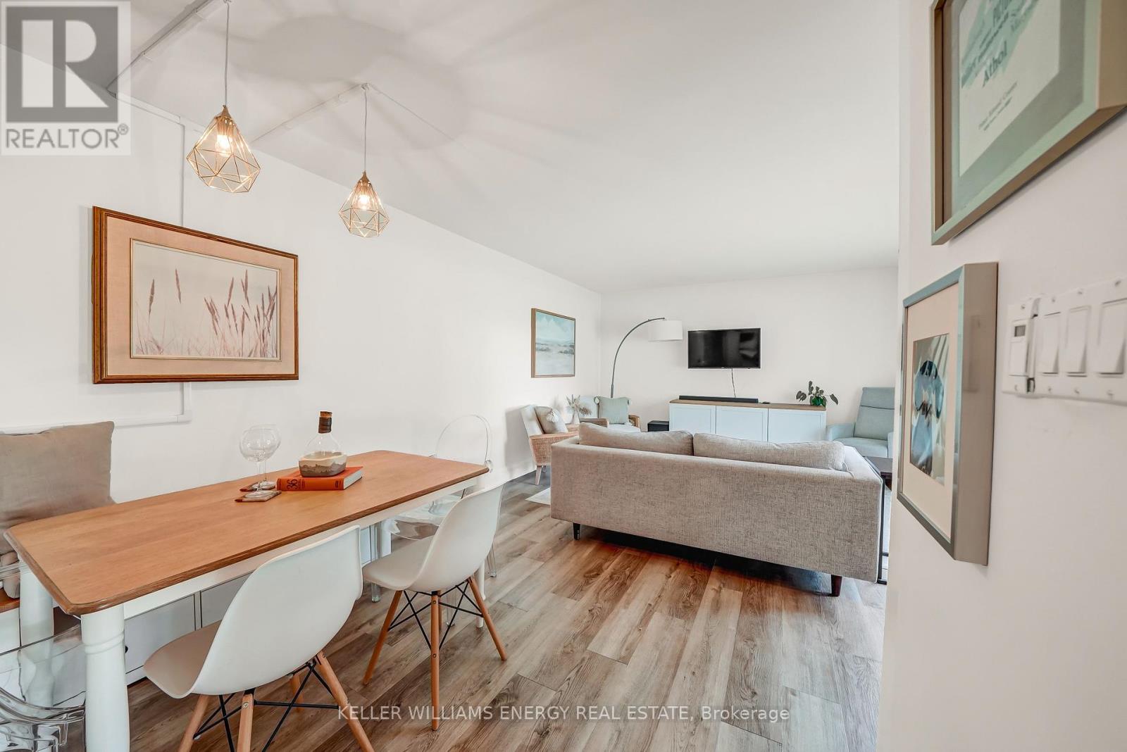 421 Bloomfield Main Street, Prince Edward County, Ontario  K0K 1G0 - Photo 6 - X12412229