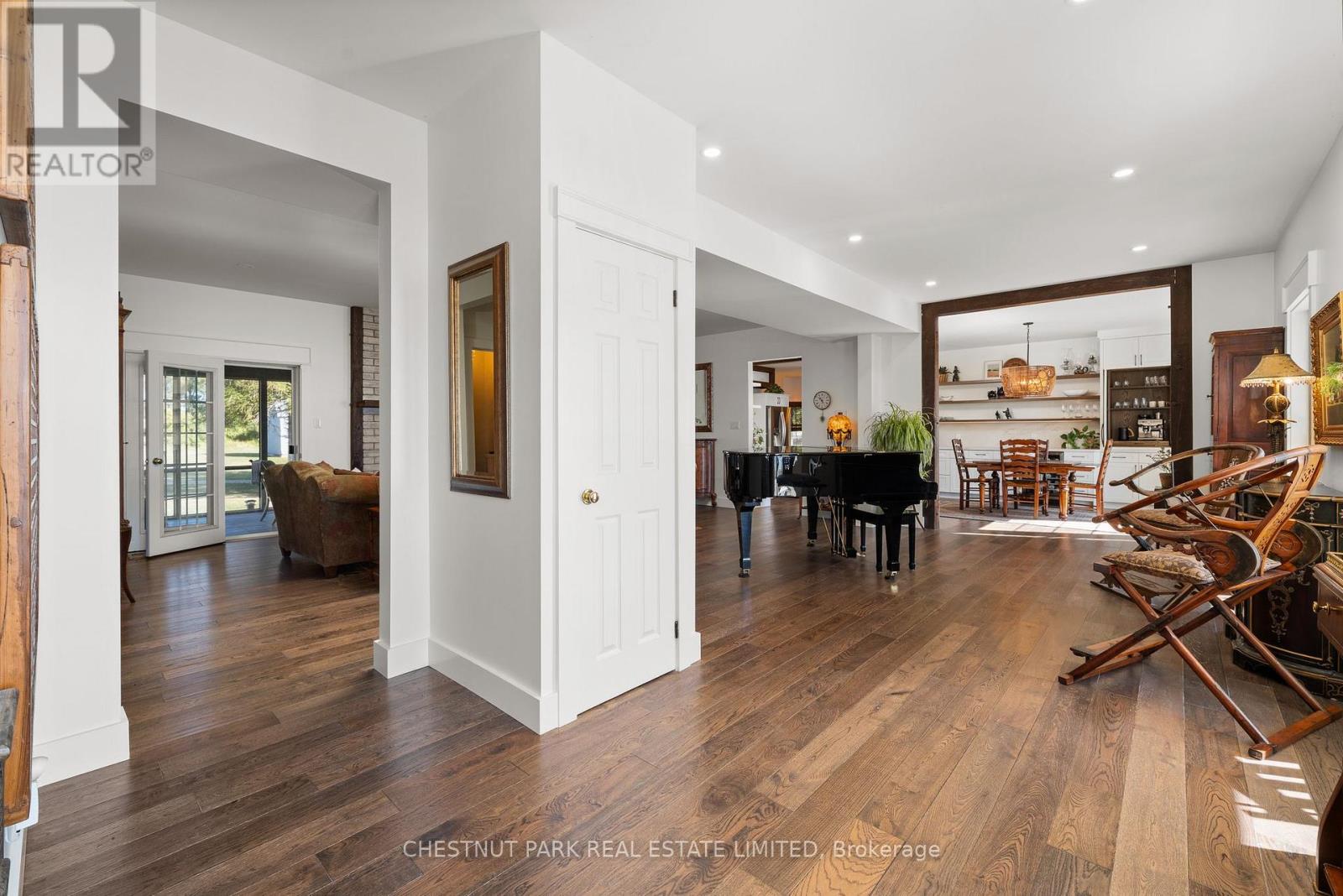 4698 County Road 8, Prince Edward County, Ontario  K0K 2T0 - Photo 10 - X12413046