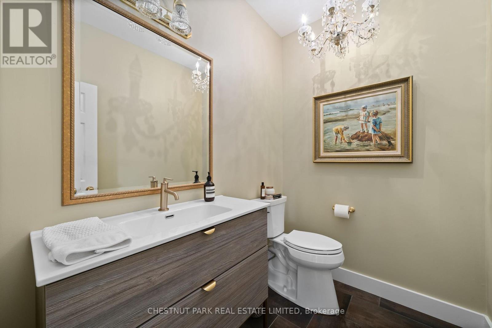 4698 County Road 8, Prince Edward County, Ontario  K0K 2T0 - Photo 18 - X12413046