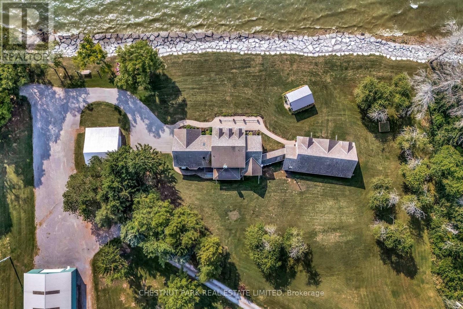 4698 County Road 8, Prince Edward County, Ontario  K0K 2T0 - Photo 6 - X12413046