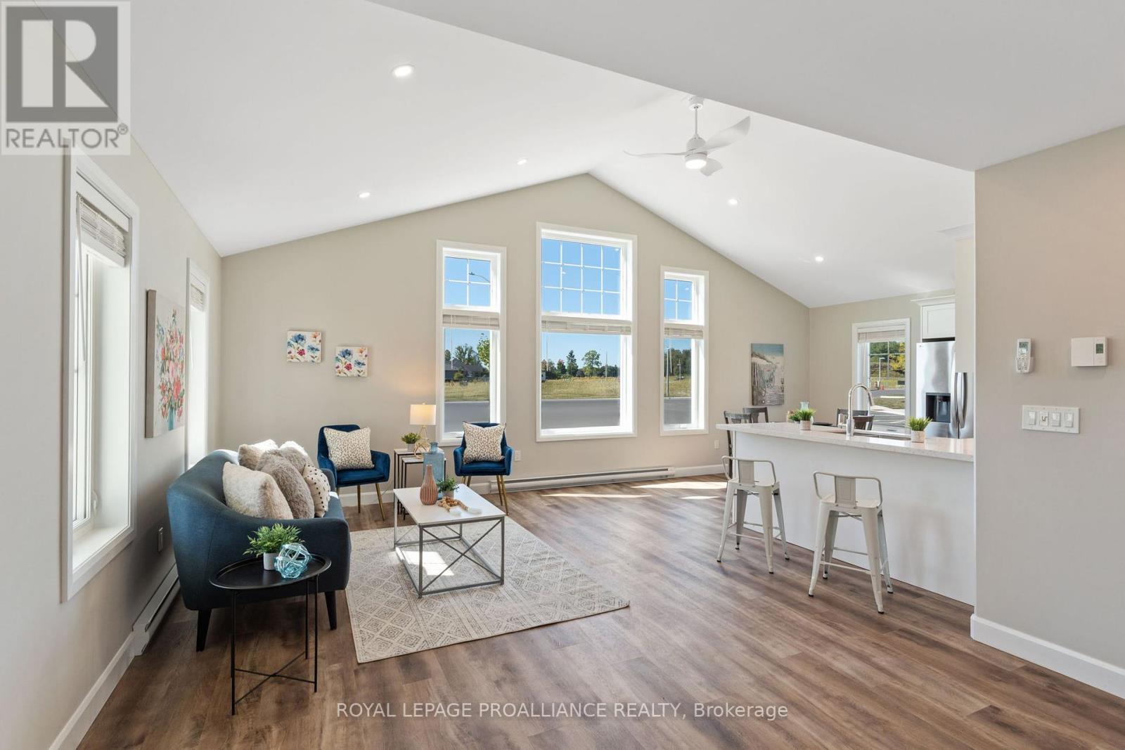 102 - 14 Meadowcreek Drive, Brighton, Ontario  K0K 1H0 - Photo 6 - X12413180