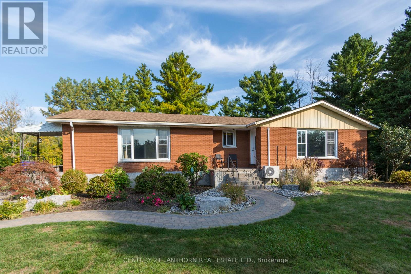 320 SMITH STREET, Brighton, Ontario