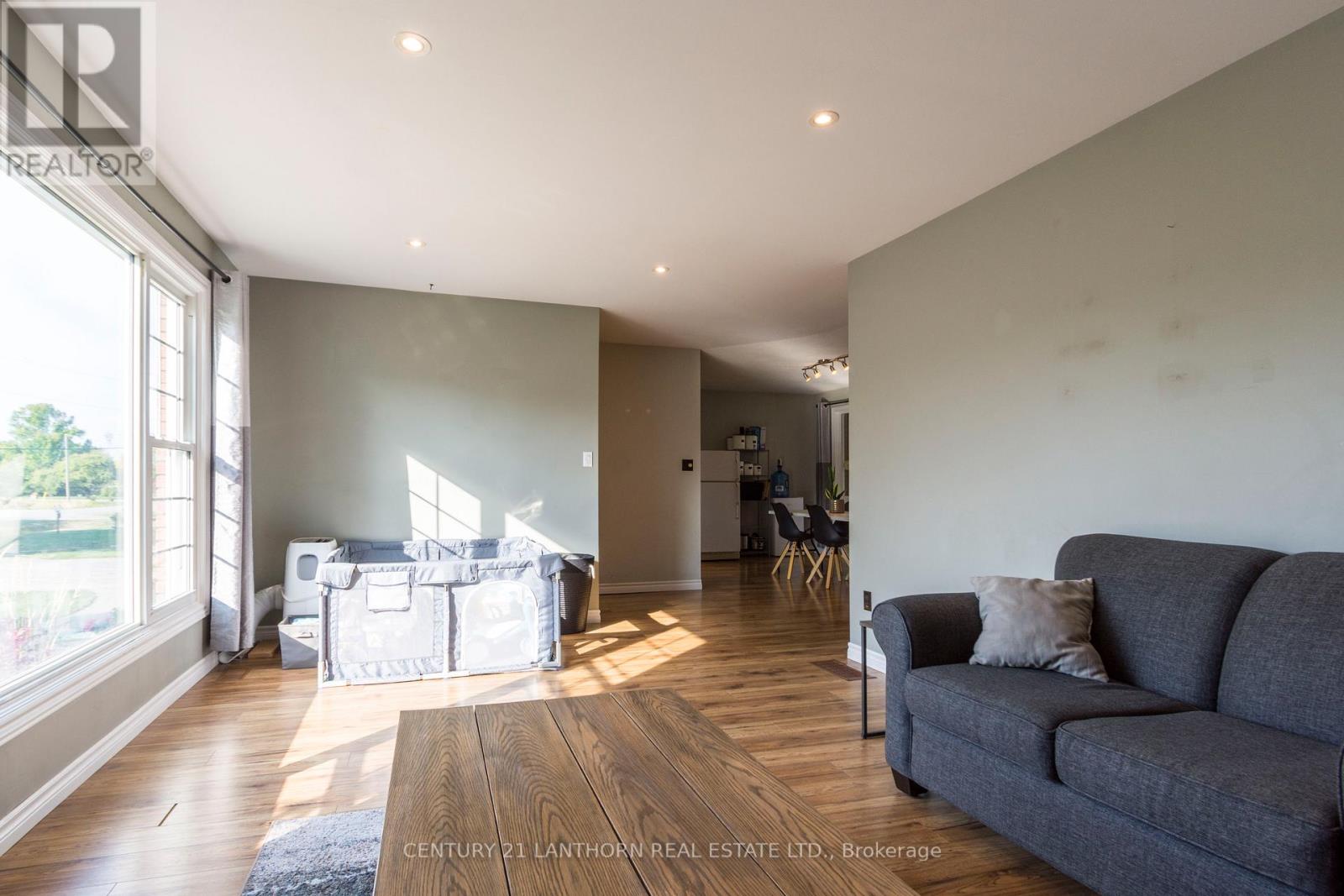 320 Smith Street, Brighton, Ontario  K0K 1H0 - Photo 25 - X12413268
