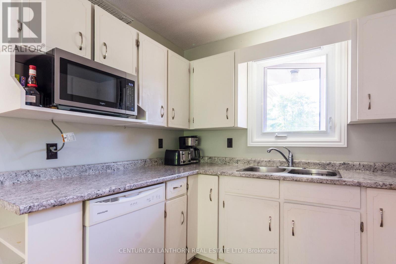320 Smith Street, Brighton, Ontario  K0K 1H0 - Photo 29 - X12413268