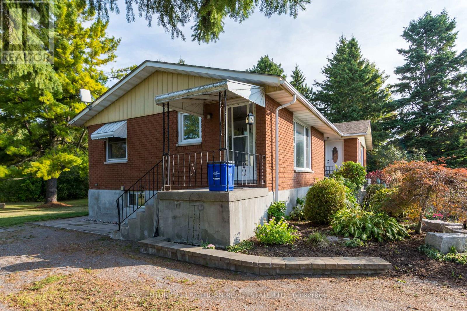 320 Smith Street, Brighton, Ontario  K0K 1H0 - Photo 6 - X12413268