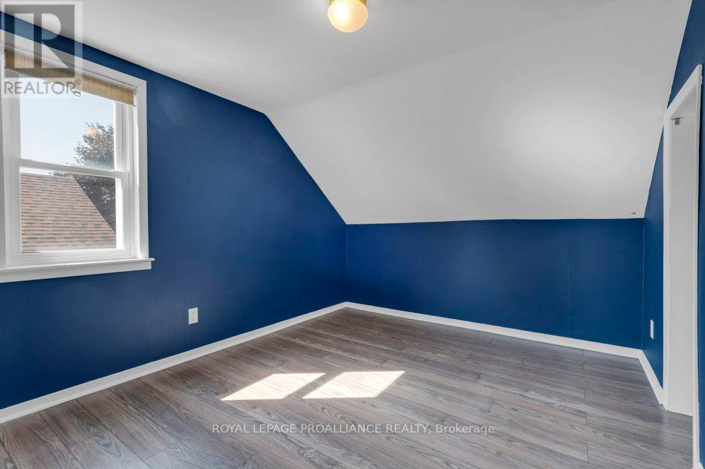 9 Wilkins Street, Belleville, Ontario  K8P 1P2 - Photo 21 - X12413422