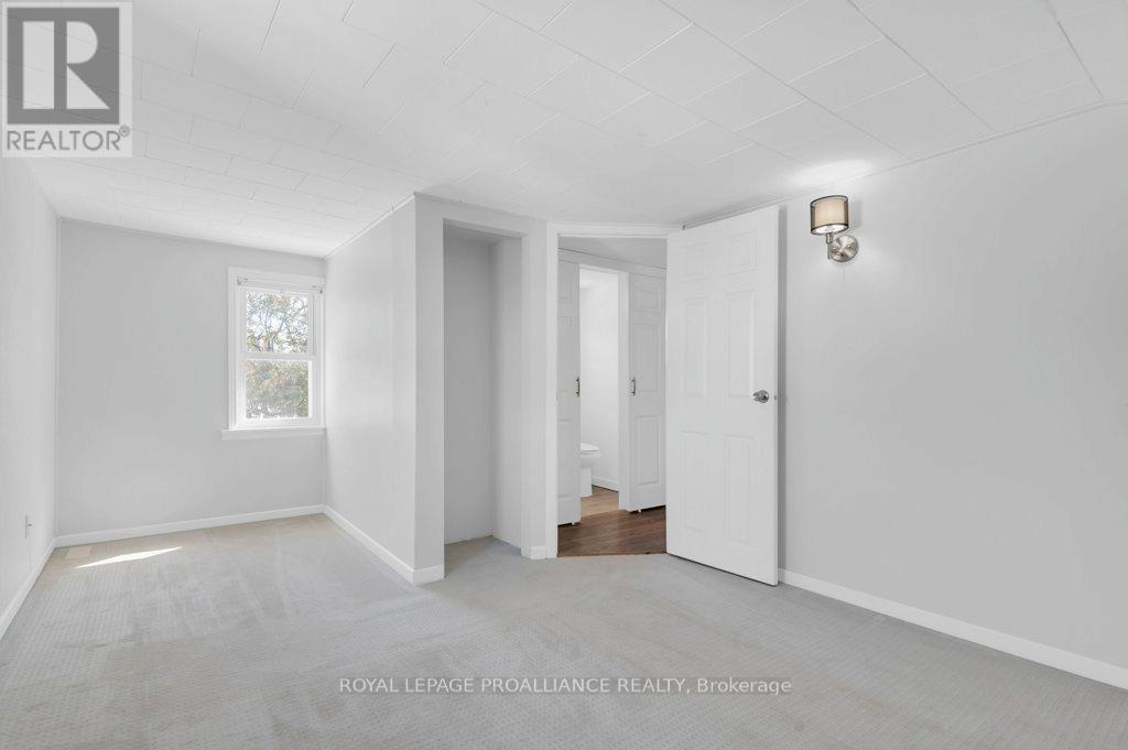 9 Wilkins Street, Belleville, Ontario  K8P 1P2 - Photo 24 - X12413422