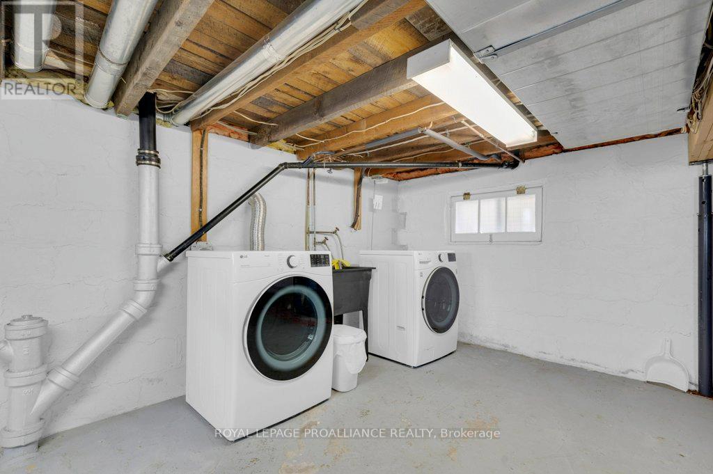 9 Wilkins Street, Belleville, Ontario  K8P 1P2 - Photo 25 - X12413422