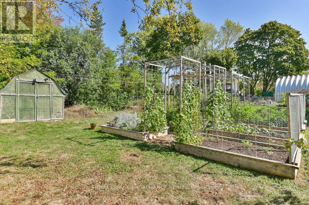 9 Wilkins Street, Belleville, Ontario  K8P 1P2 - Photo 30 - X12413422