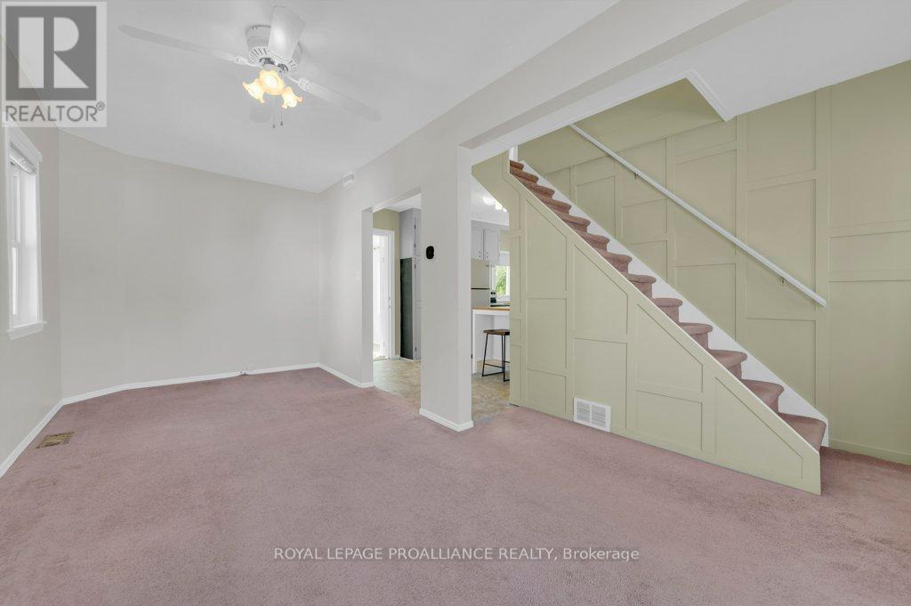9 Wilkins Street, Belleville, Ontario  K8P 1P2 - Photo 8 - X12413422