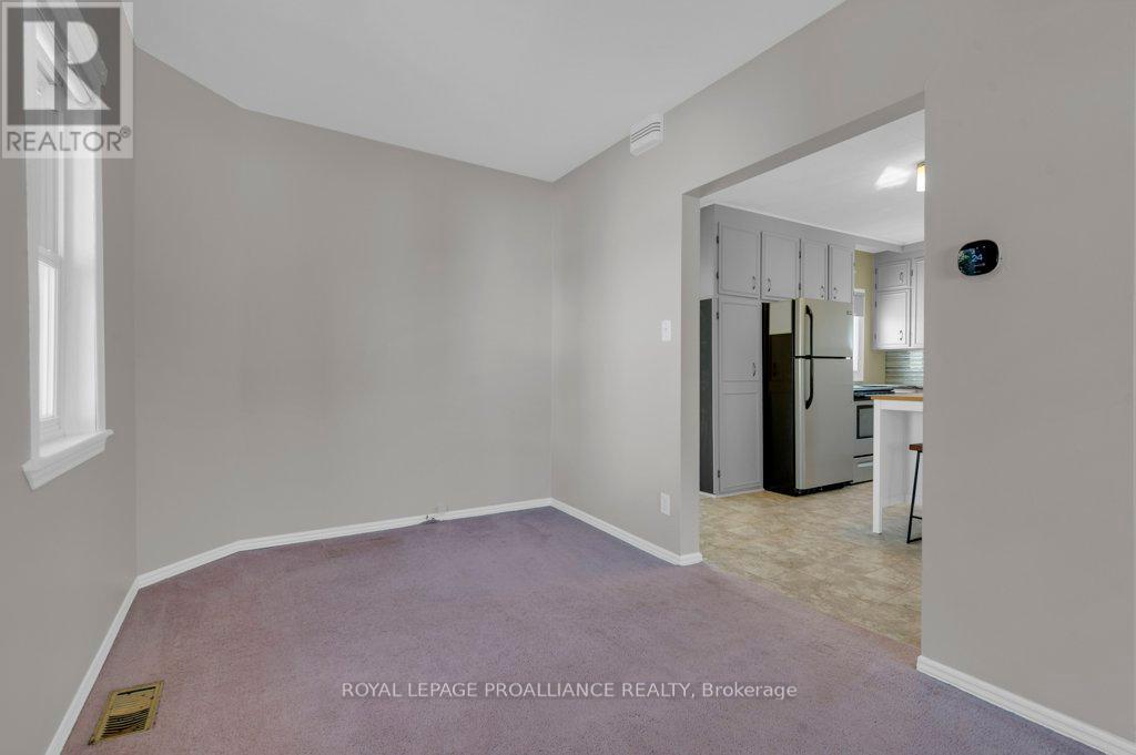 9 Wilkins Street, Belleville, Ontario  K8P 1P2 - Photo 9 - X12413422