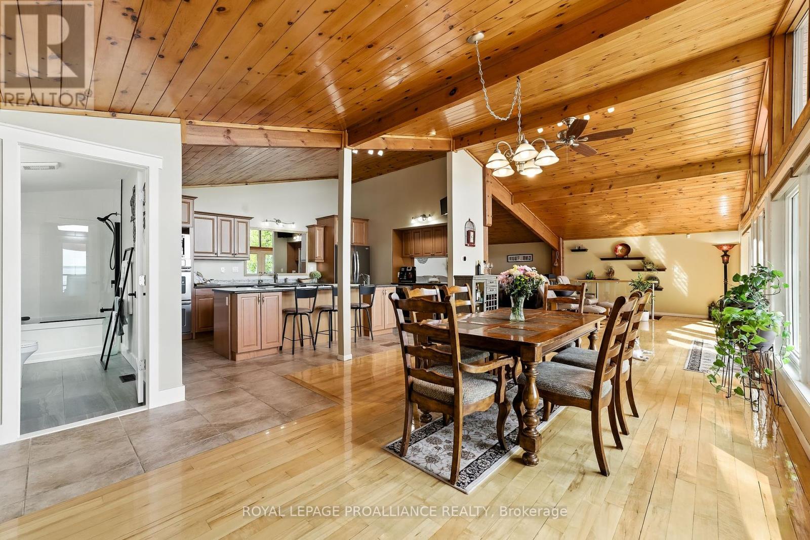 97 Manley Drive, Belleville, Ontario  K8N 4Z4 - Photo 8 - X12414454