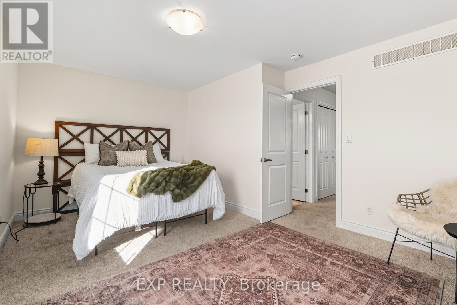 10 Cobblestone Street, Belleville, Ontario  K8P 0E4 - Photo 27 - X12414636