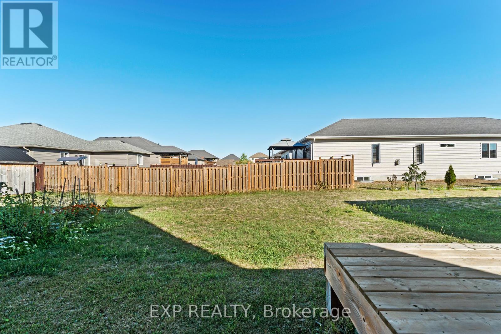 10 Cobblestone Street, Belleville, Ontario  K8P 0E4 - Photo 39 - X12414636