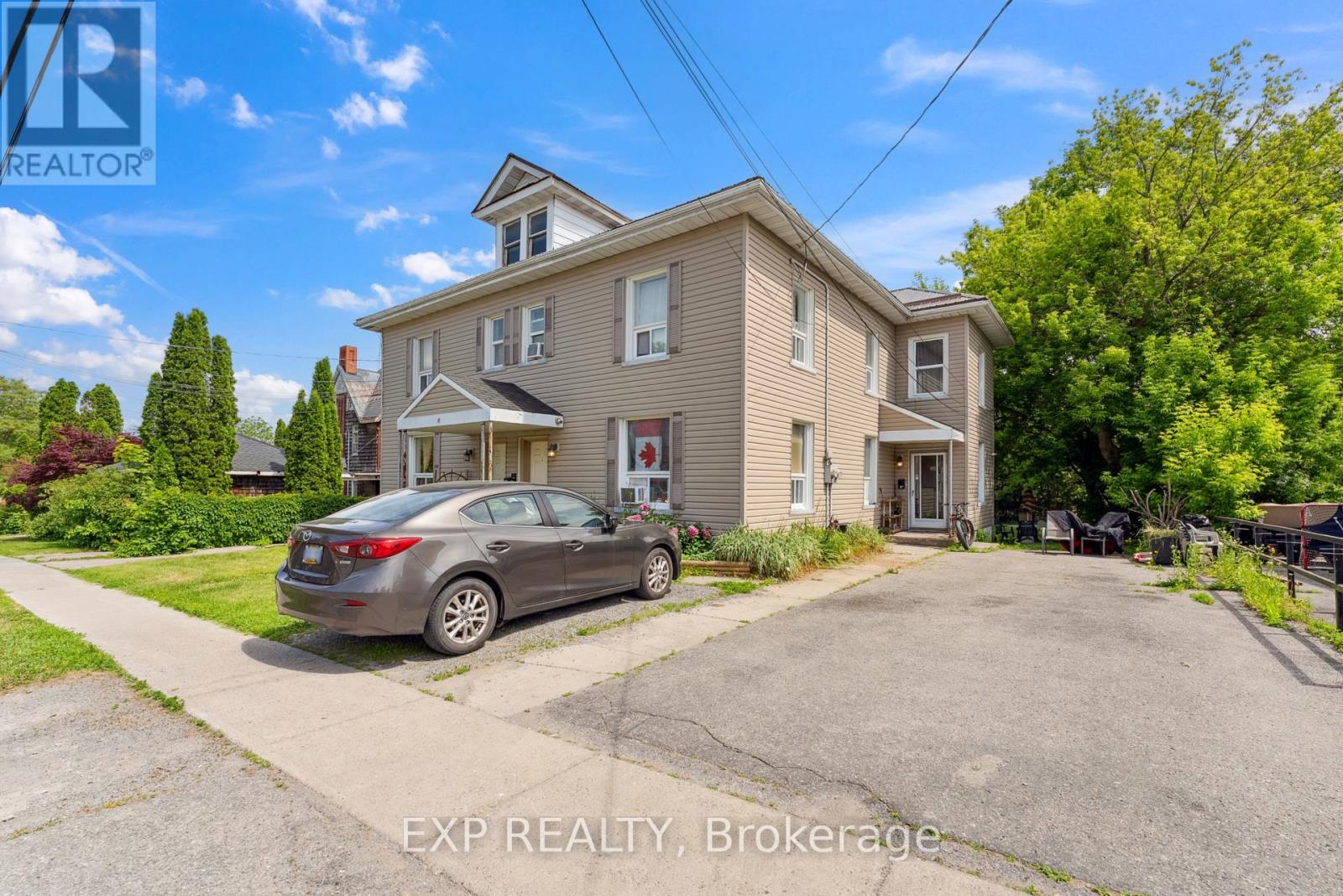 17 SPRING STREET, Quinte West, Ontario