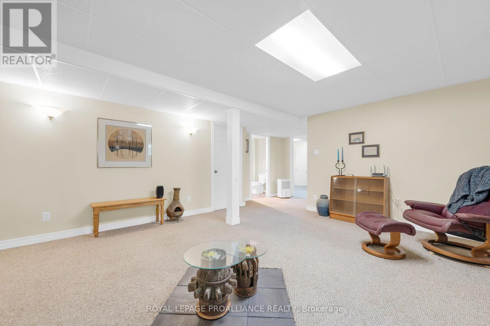 21289 Loyalist Parkway, Prince Edward County, Ontario  K0K 1L0 - Photo 25 - X12415586