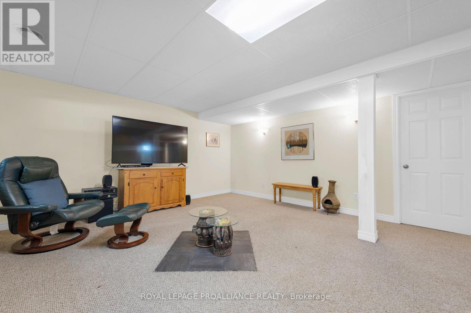 21289 Loyalist Parkway, Prince Edward County, Ontario  K0K 1L0 - Photo 26 - X12415586