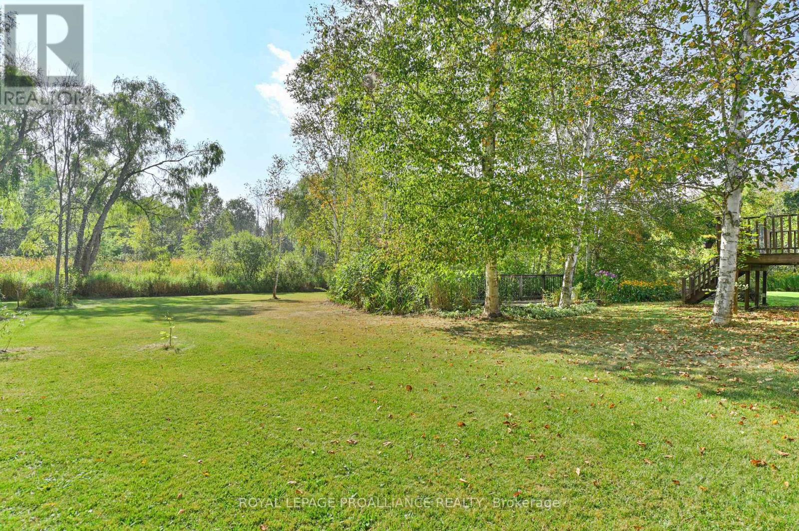 21289 Loyalist Parkway, Prince Edward County, Ontario  K0K 1L0 - Photo 37 - X12415586