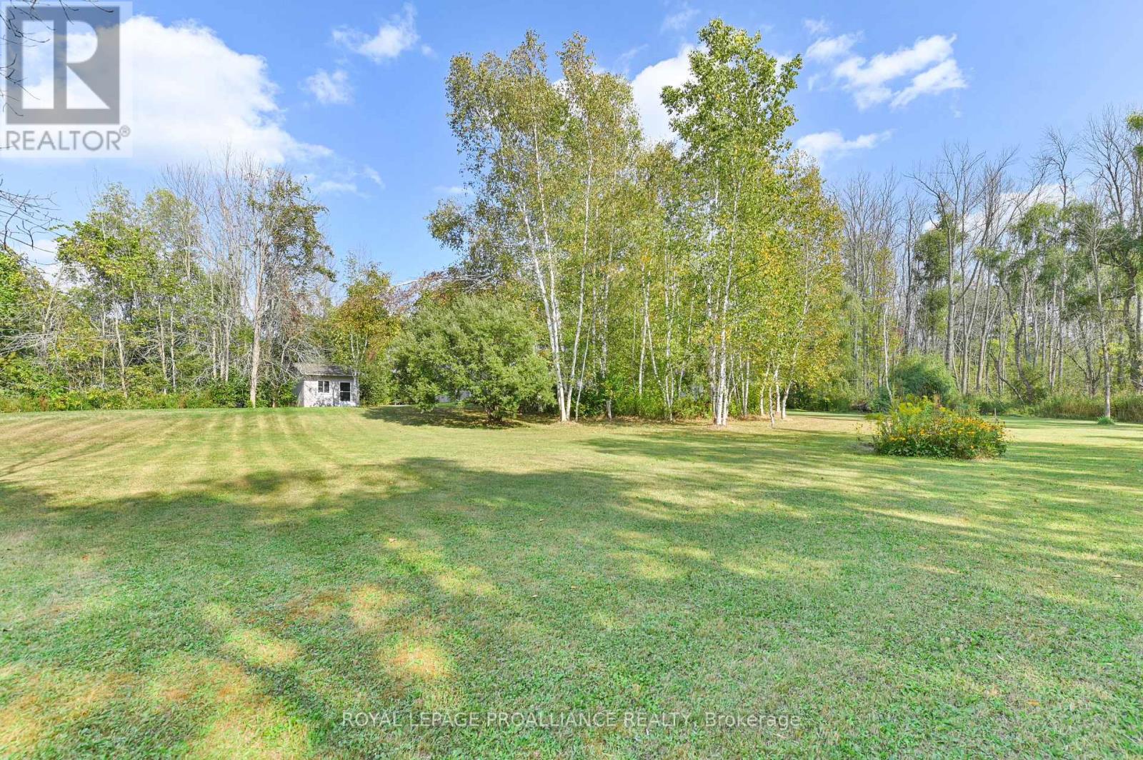 21289 Loyalist Parkway, Prince Edward County, Ontario  K0K 1L0 - Photo 40 - X12415586