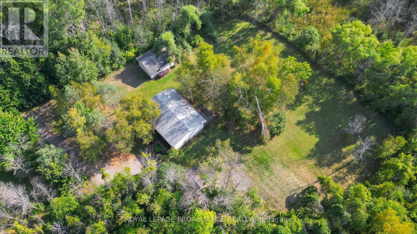 21289 Loyalist Parkway, Prince Edward County, Ontario  K0K 1L0 - Photo 43 - X12415586