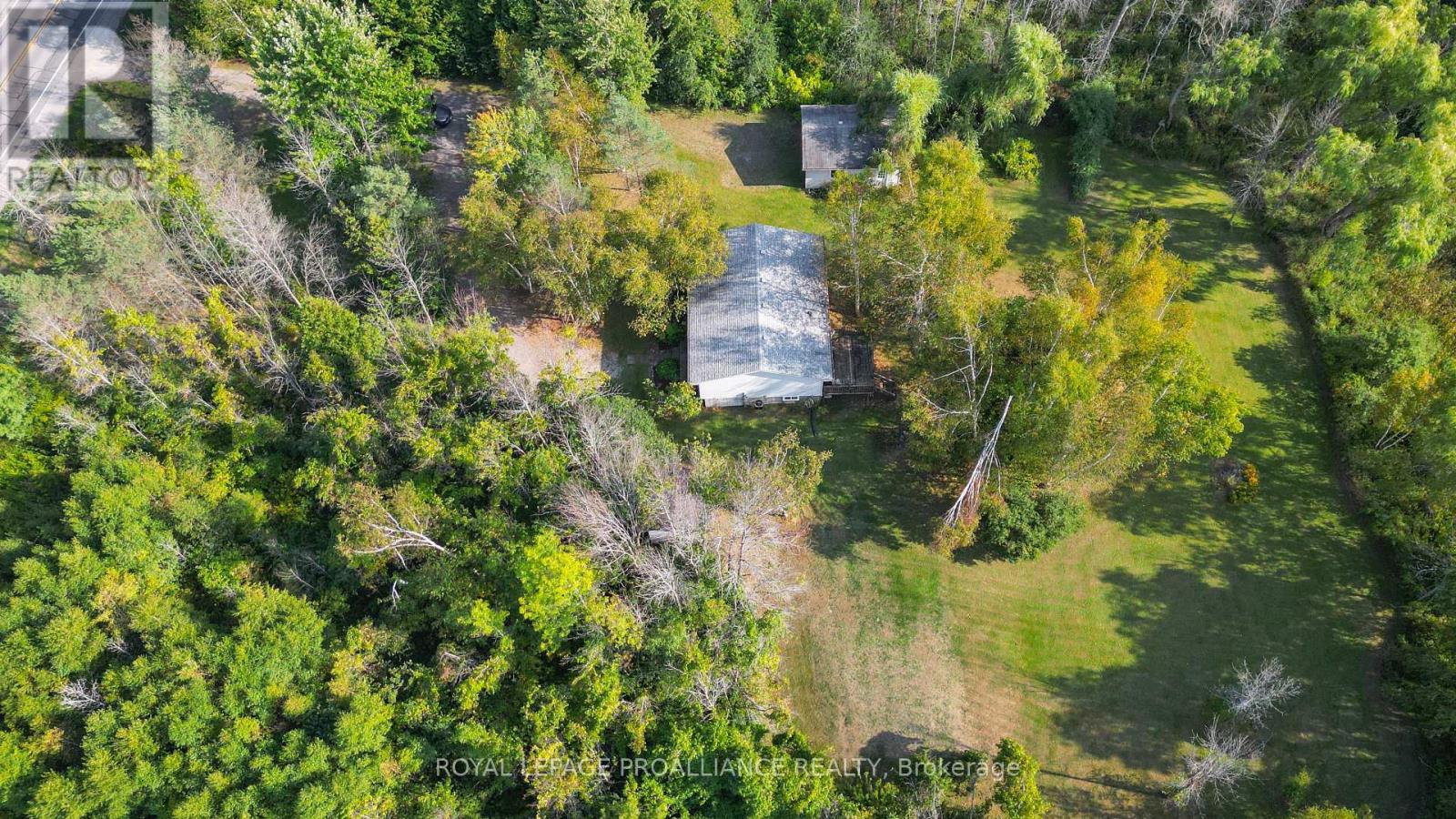 21289 Loyalist Parkway, Prince Edward County, Ontario  K0K 1L0 - Photo 44 - X12415586