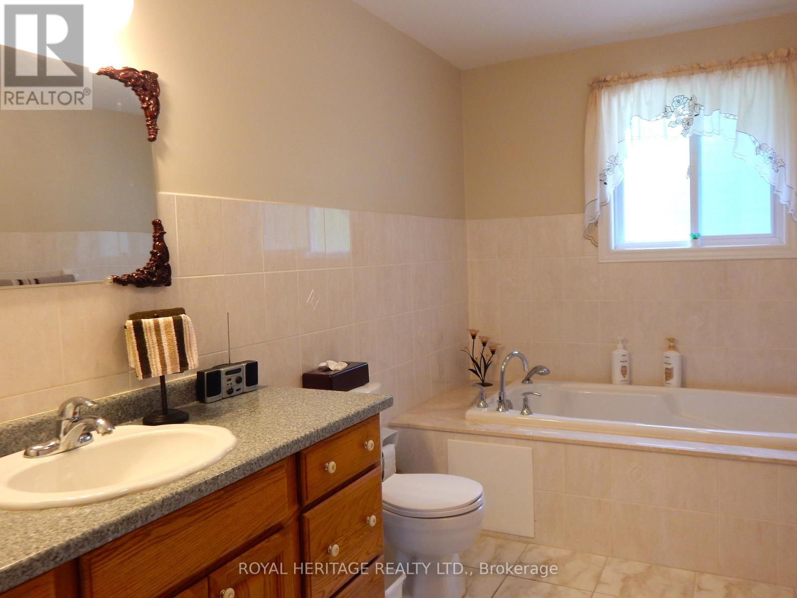 10 Vicari Road, Brighton, Ontario  K0K 1H0 - Photo 21 - X12415830