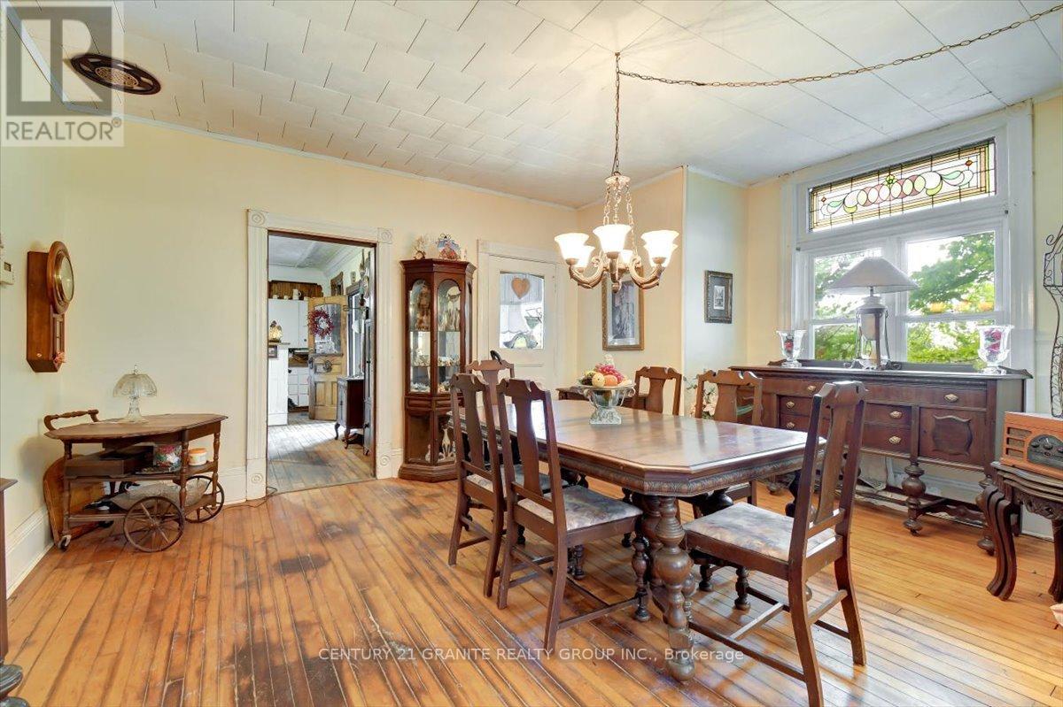232 Union Road, Madoc, Ontario  K0K 1Y0 - Photo 11 - X12418388