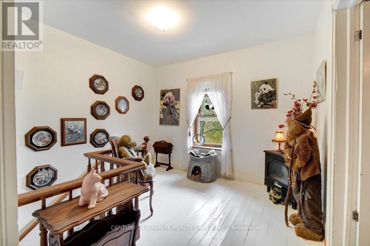 232 Union Road, Madoc, Ontario  K0K 1Y0 - Photo 19 - X12418388