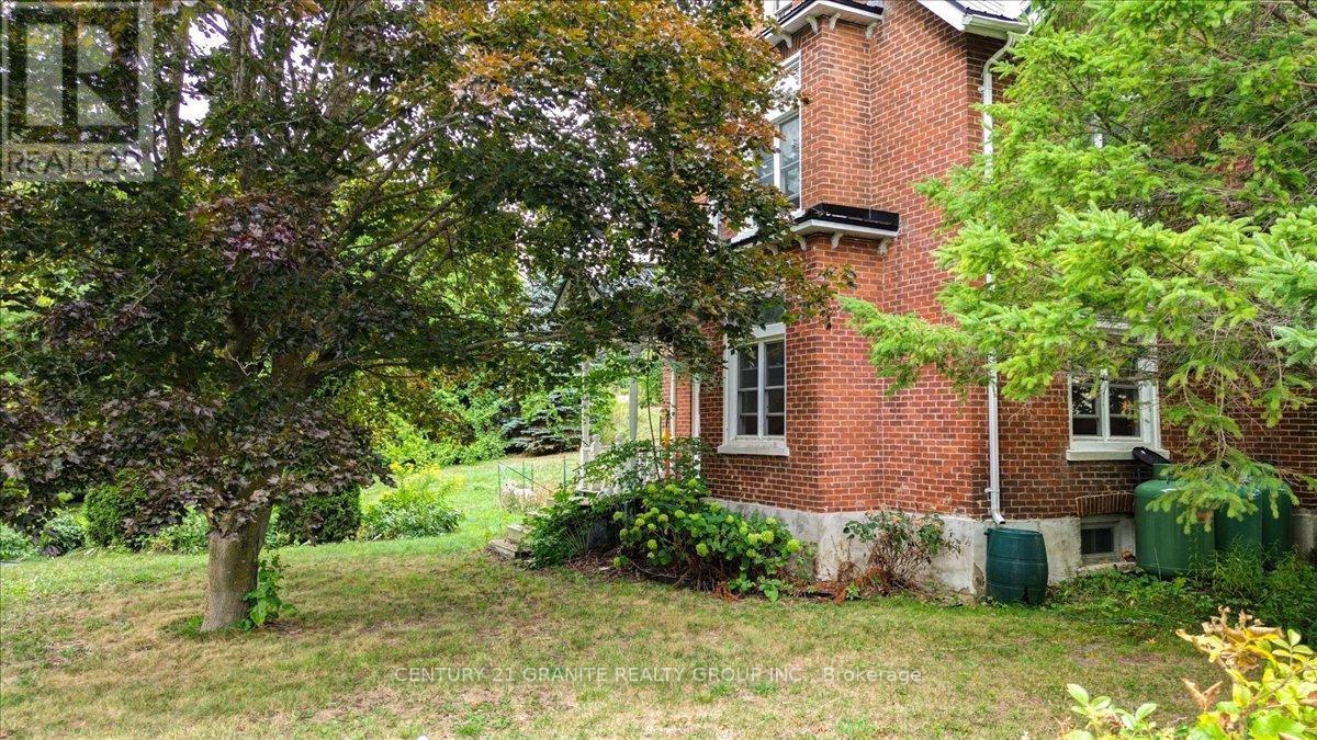 232 Union Road, Madoc, Ontario  K0K 1Y0 - Photo 2 - X12418388