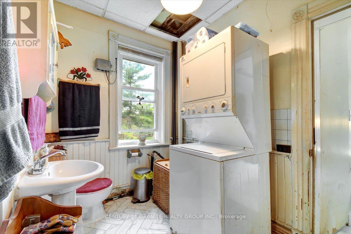 232 Union Road, Madoc, Ontario  K0K 1Y0 - Photo 23 - X12418388