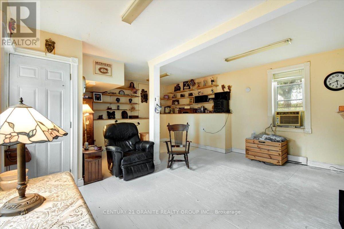 232 Union Road, Madoc, Ontario  K0K 1Y0 - Photo 24 - X12418388
