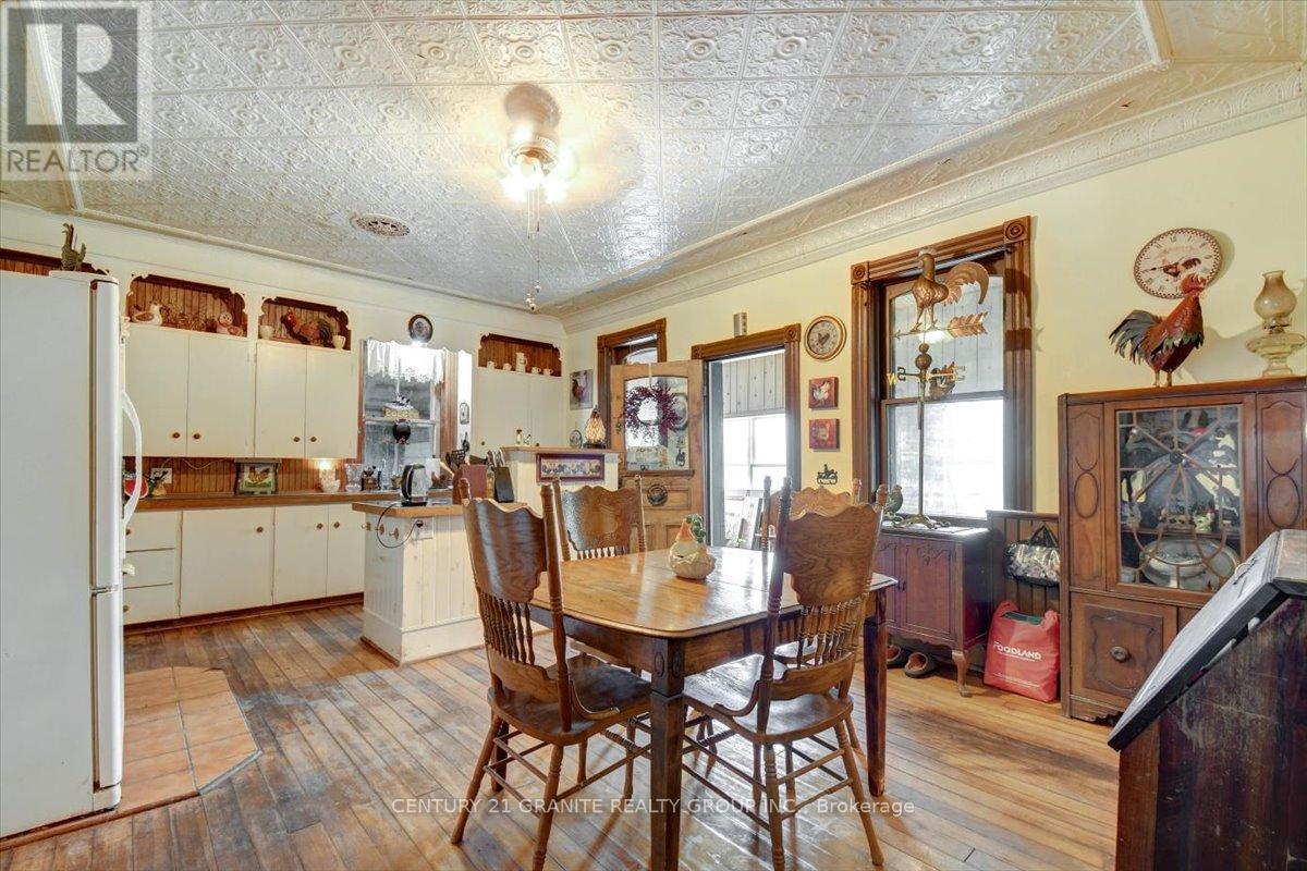 232 Union Road, Madoc, Ontario  K0K 1Y0 - Photo 6 - X12418388